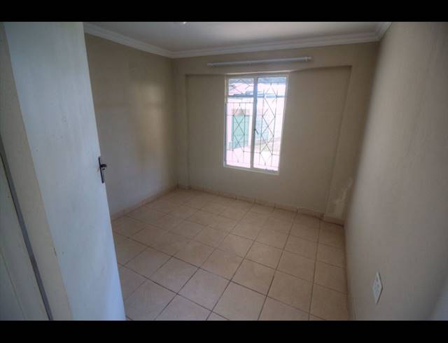 3 BEDROOM HOUSE FOR SALE IN CRESSLAWN